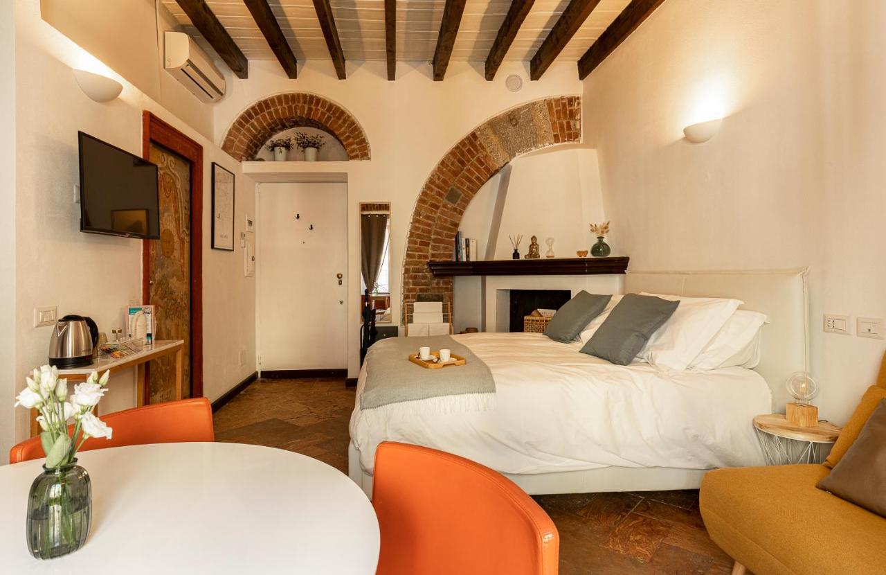 Cozy House In Naviglio Grande - Homy Apartments Milán Exterior foto